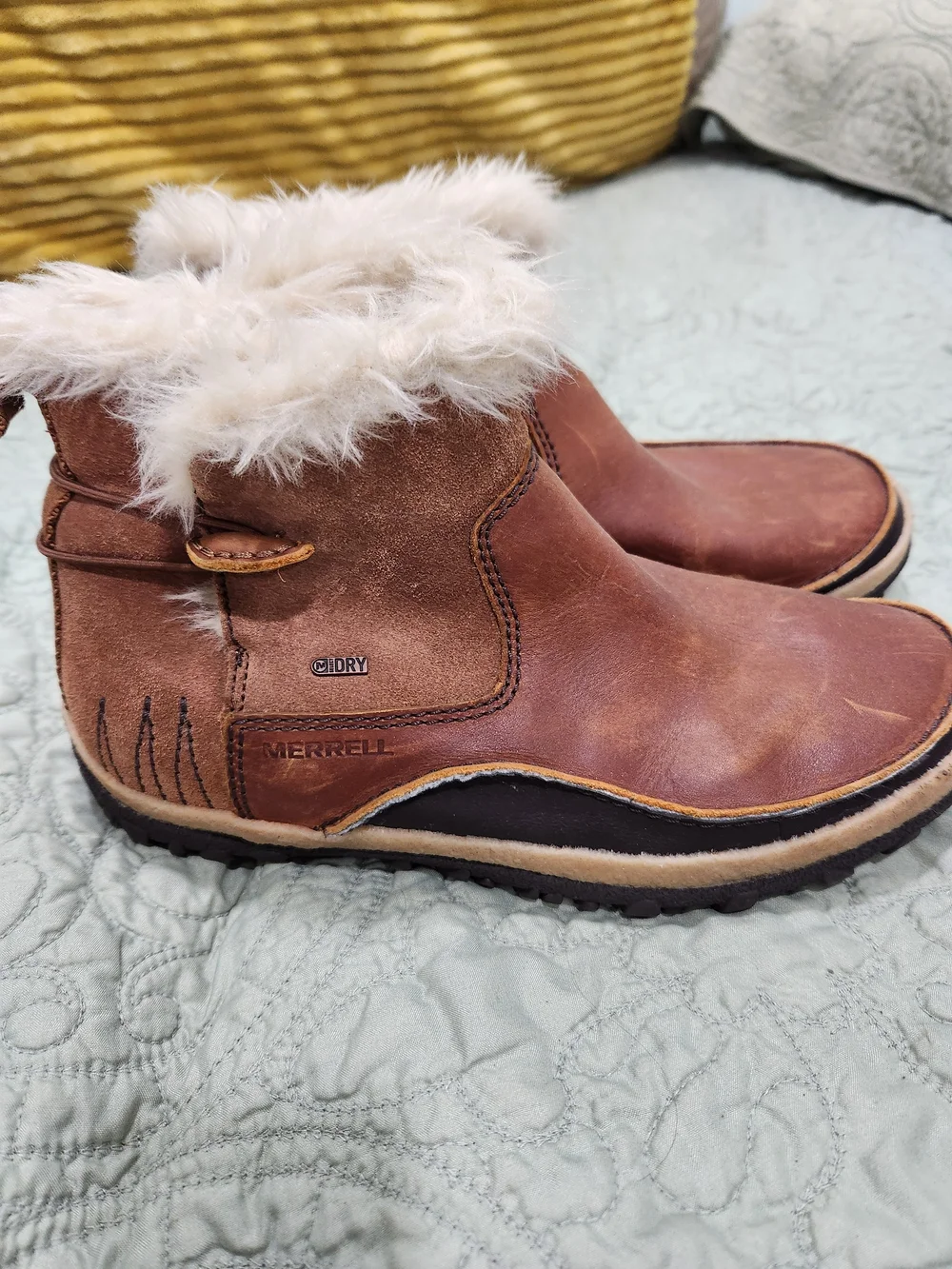 Merrell Women's Brown Leather Fur-Trim Waterproof Winter Ankle Boots